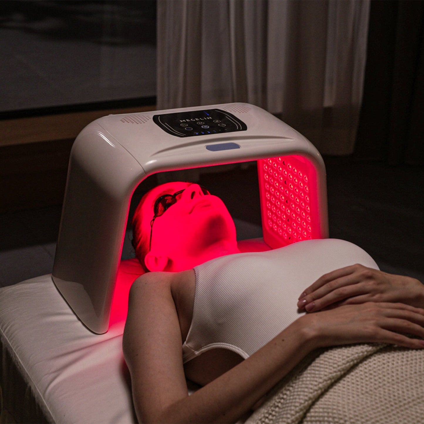 Megelin Glow Light Therapy System